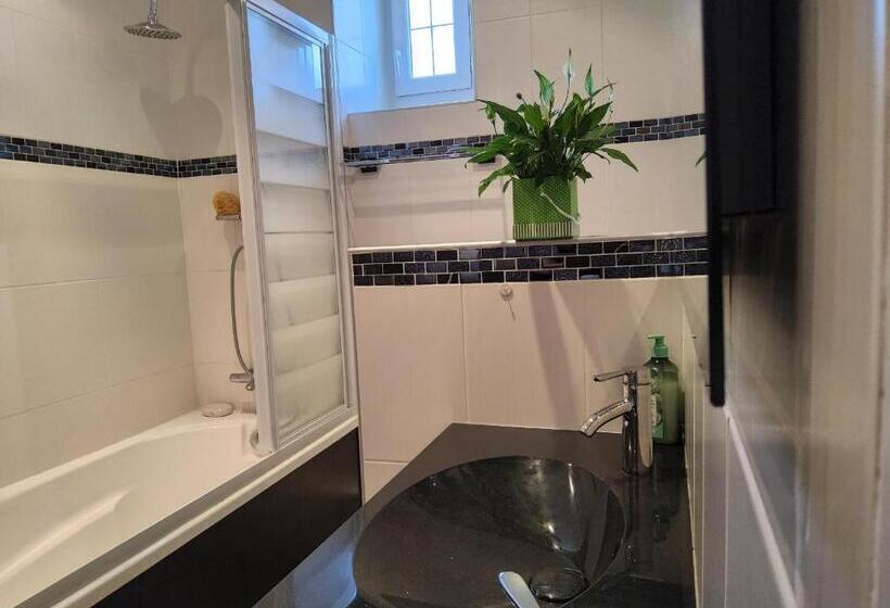 Номер Стандарт, Maison Des 4 Vallées