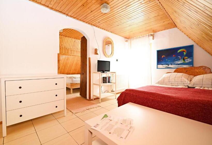 スタンダード４人部屋, Poza Horyzont