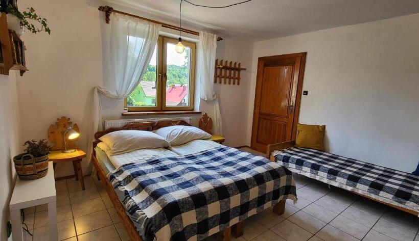 スタンダードトリプルルーム, Poza Horyzont