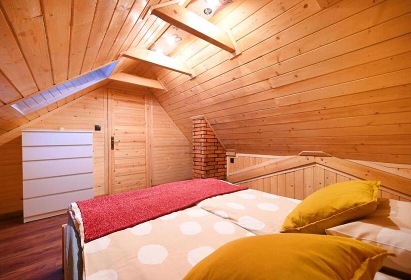 דירת שלושה חדרים, Poza Horyzont