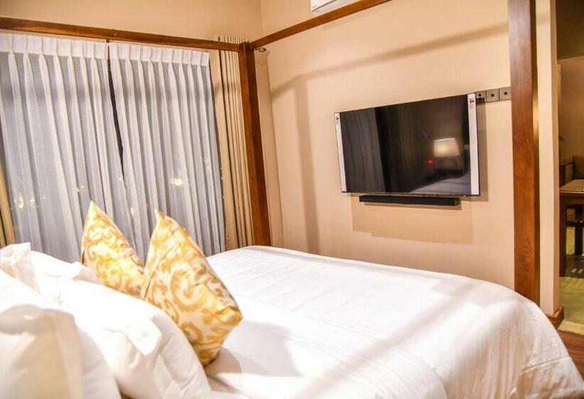 Suite with lake view, Allure Yala Luxury Suites By Allure Leisure