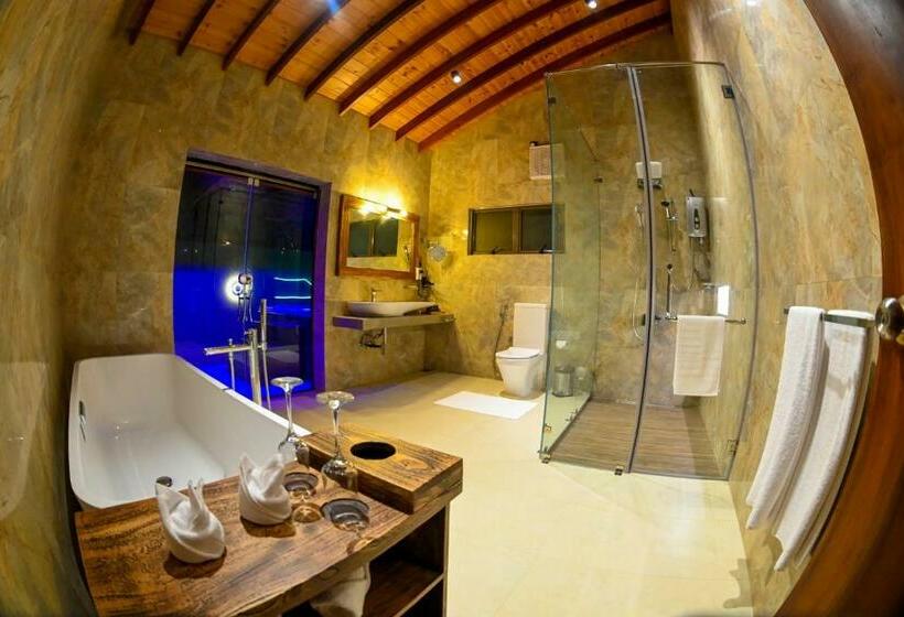سوئیت با وان آب گرم, Allure Yala Luxury Suites By Allure Leisure