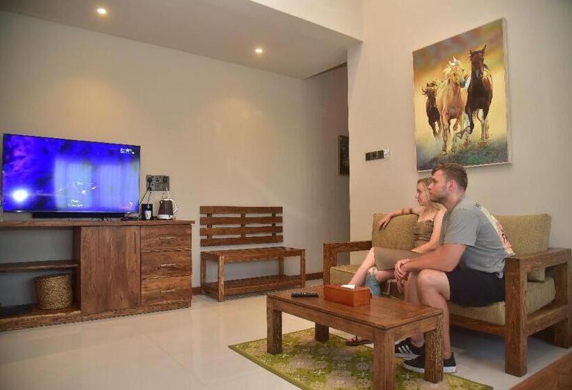 سوئیت با وان آب گرم, Allure Yala Luxury Suites By Allure Leisure