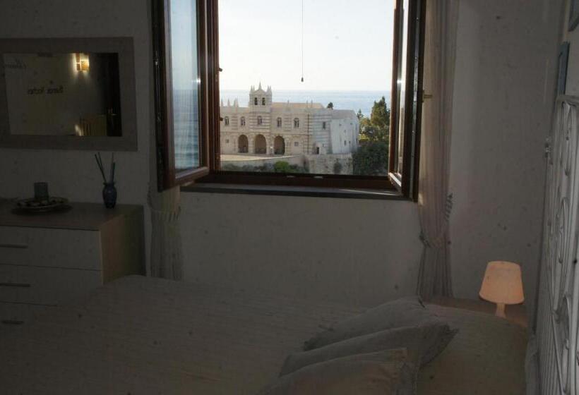 شقة غرفة واحدة مطلة على البحر, Bluemind