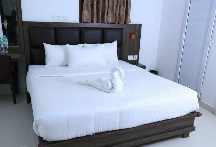 Deluxe Rum, Christian Guest House