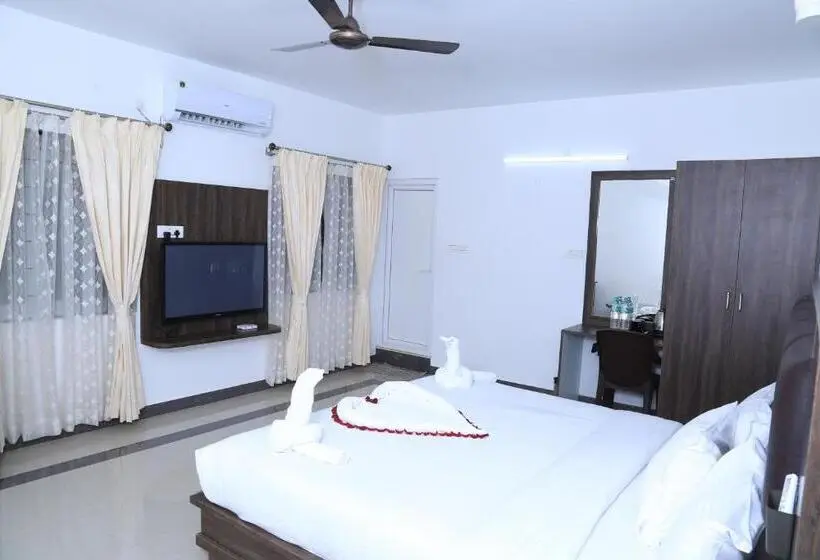 デラックススイート, Christian Guest House