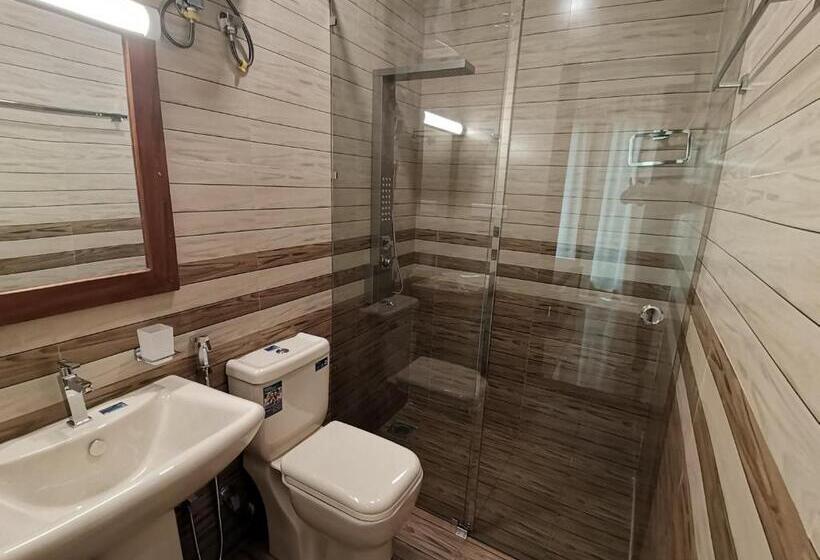 Апартаменты 1 Спальня Нижний Этаж, Y Villa Residencies