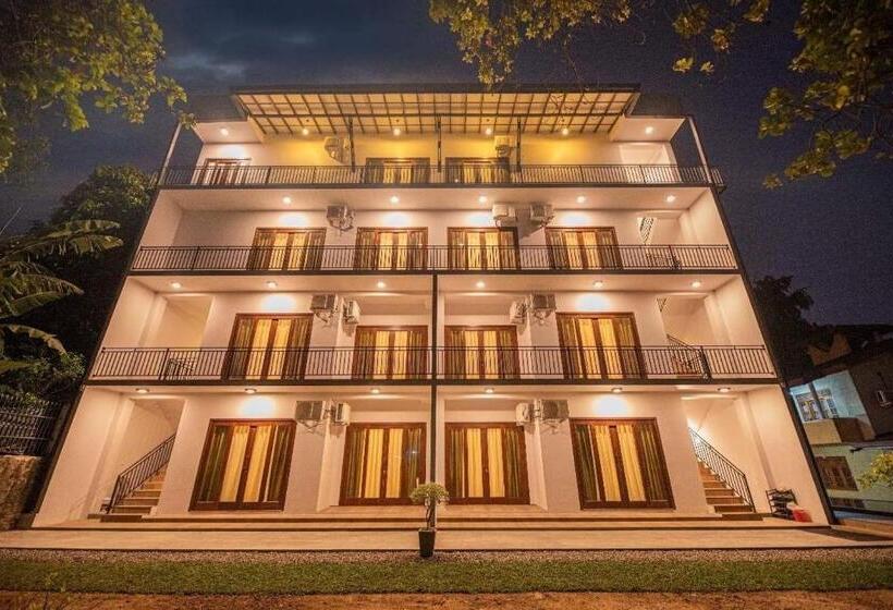 Апартаменты 1 Спальня с Балконом, Y Villa Residencies