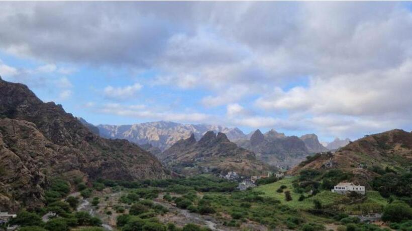 اتاق خانوادگی, Casa Familiar Pôr Do Sol