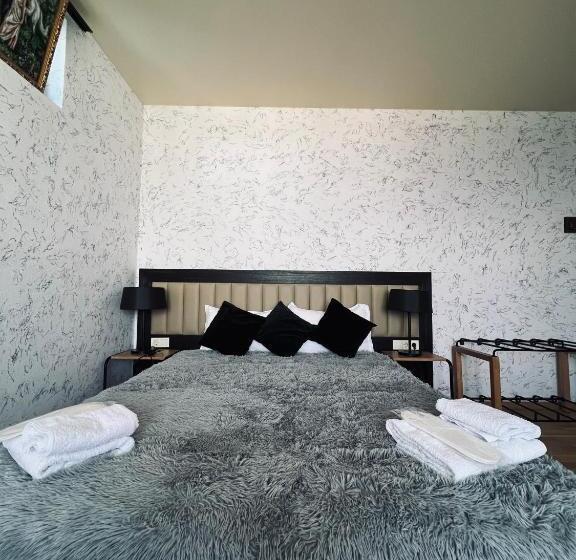 Standard Room with Balcony, Green Hotel Ang