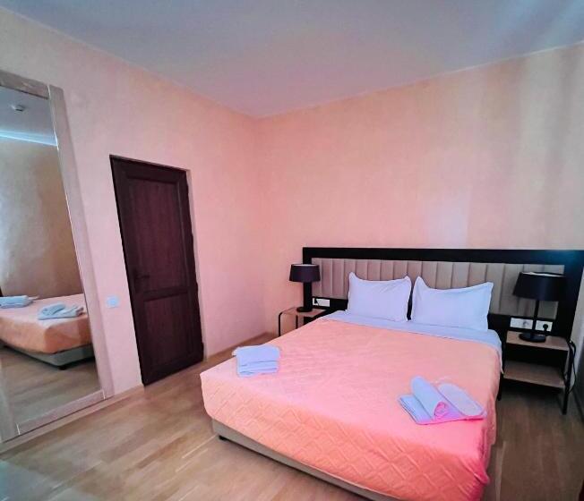 Deluxe Room, Green Hotel Ang