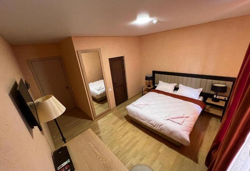 Deluxe Room, Green Hotel Ang