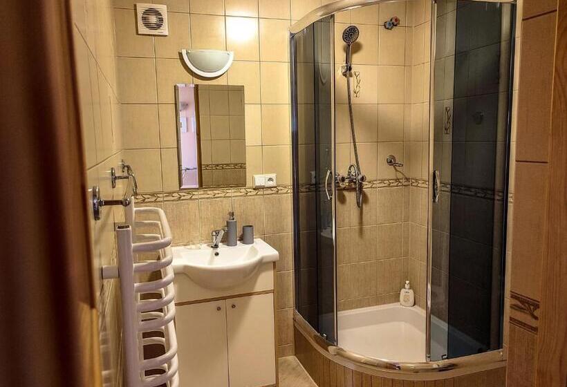 家庭间, Agroturystyka śtyry Gwiozdki