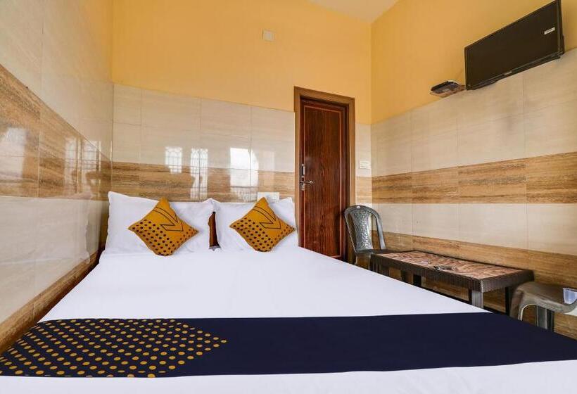 חדר קלאסי לשלושה, Spot On 804726 Ss Lodge