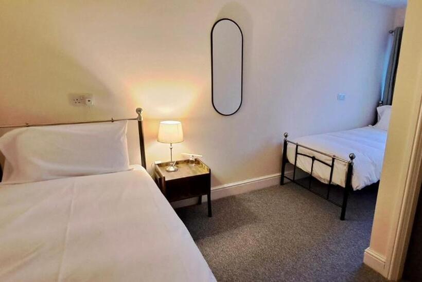 Люкс, The Windmill