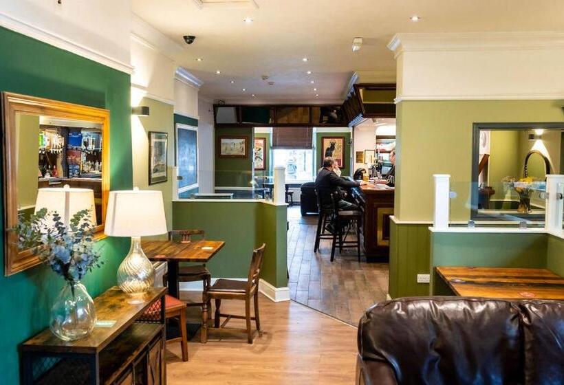 Номер Стандарт Трехместный, The Windmill