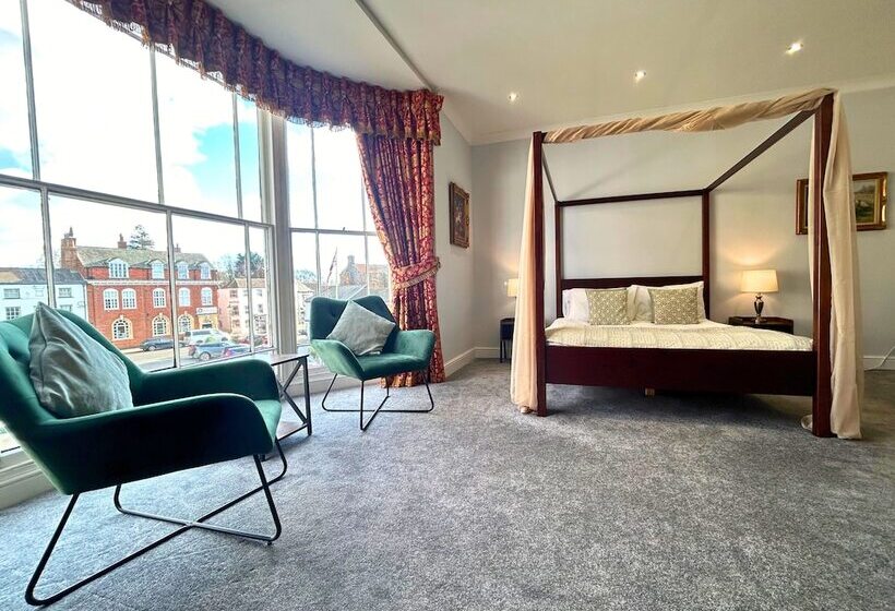 Номер Superior, The Windmill