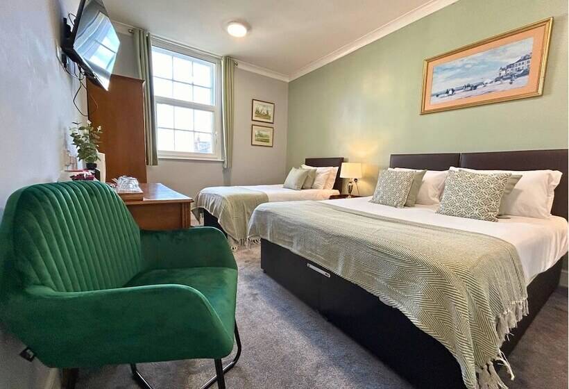 Семейный Номер, The Windmill