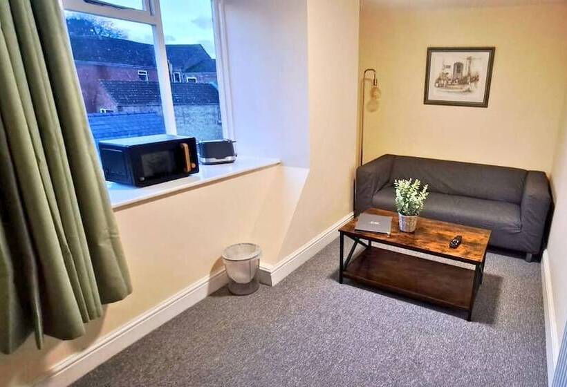 Люкс, The Windmill