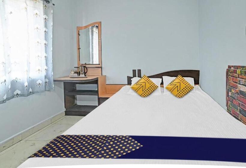 三人经典房间, Spot On Hotel Ss