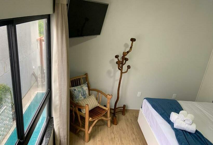 סוויטה נוף לבריכה, Villa Das Conchas