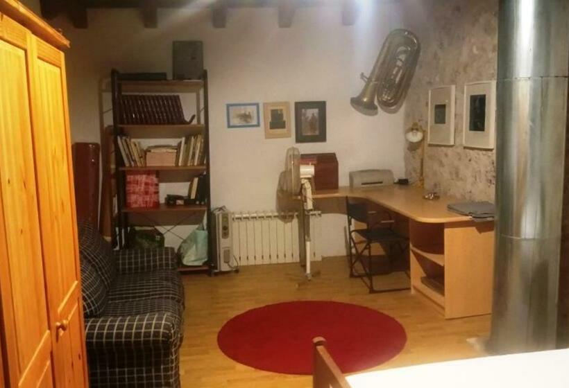 חדר סטנדרט, El Noray