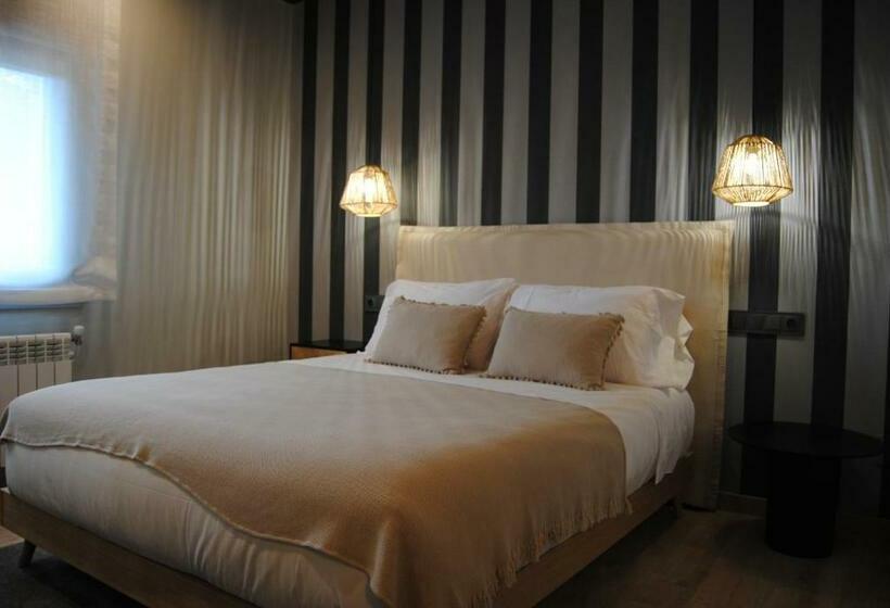 适合残疾人士使用的带超级大床的标准间, A Ecogranxa