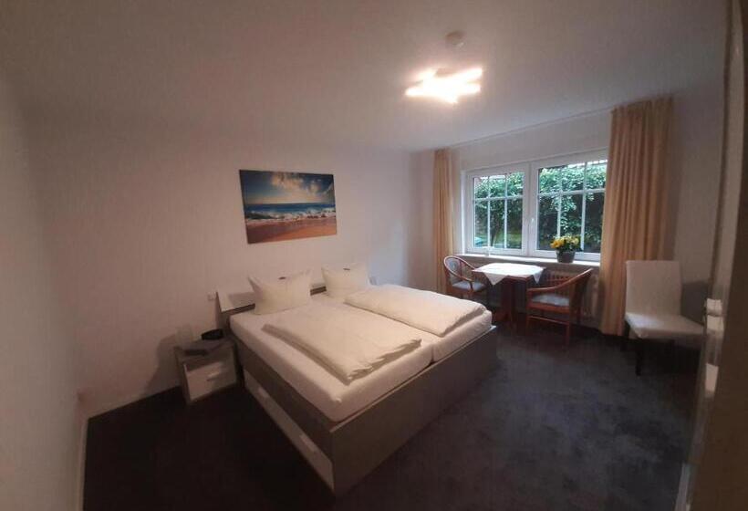 标准间, Katharina Die Kleine