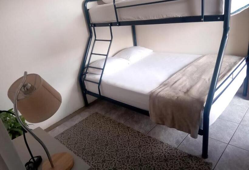 غرفة قياسية, Casa Escalante Hostel