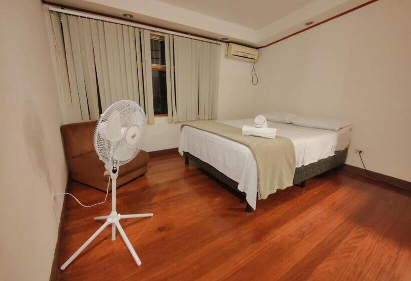 اتاق لوکس, Casa Escalante Hostel