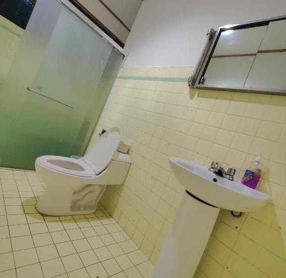 اتاق اکونومی یک تخته, Casa Escalante Hostel