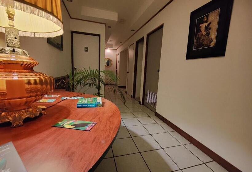 اتاق اکونومی یک تخته, Casa Escalante Hostel