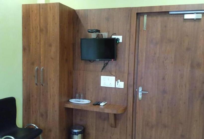 Deluxe Trippelrum, Bharati