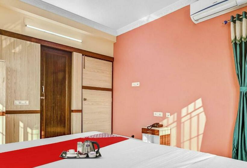 トリプルクラシックルーム, Flagship Hotel Tara Maa Guest House