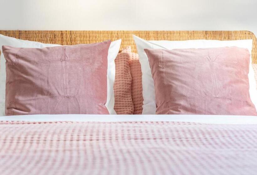 豪华房间, Room Sauvage