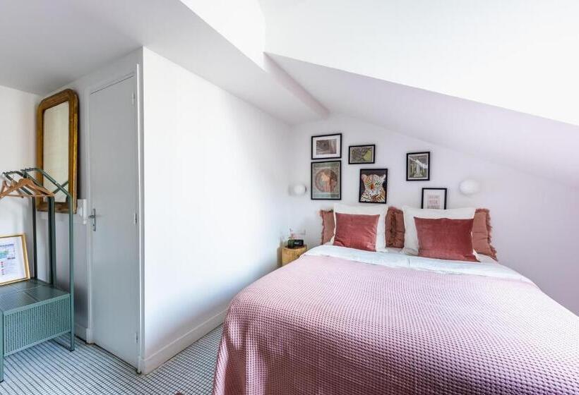 标准间, Room Sauvage