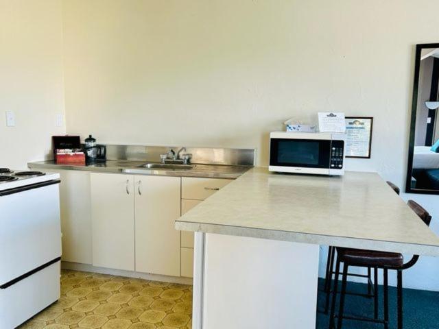 Семейный Номер Вид на Сад, Parkside Motel And Apartments
