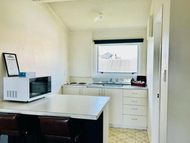 Студио Стандарт с Балконом, Parkside Motel And Apartments