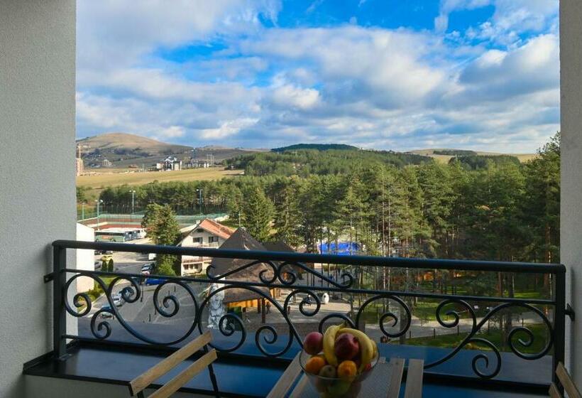 آپارتمان 1 خوابه با چشم‌انداز, Dino Panorama Gallery And Library Zlatibor