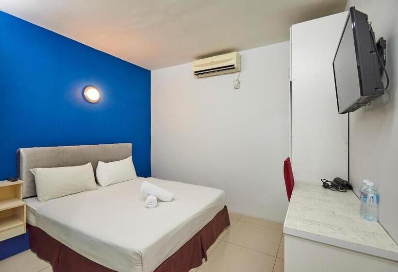 标准间, Swing And Pillows At Pj Kd