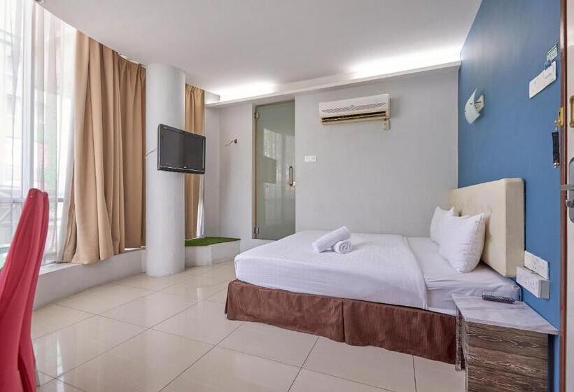 带大床的豪华间, Swing And Pillows At Pj Kd