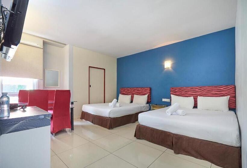 豪华家庭房间, Swing And Pillows At Pj Kd