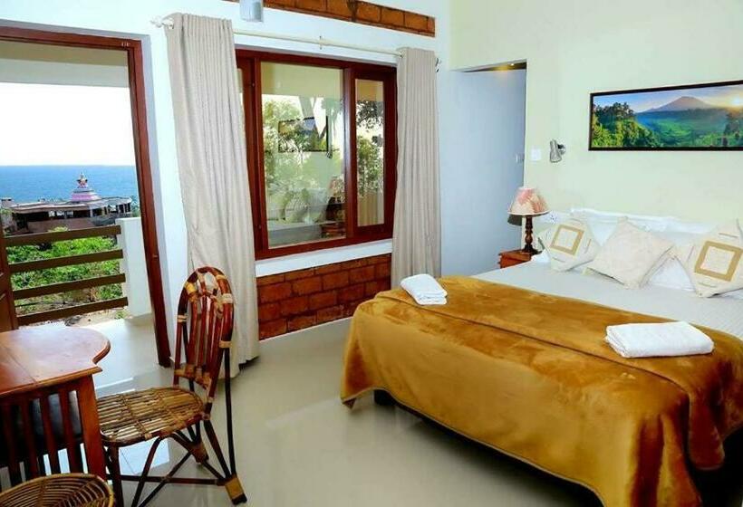 اتاق استاندارد با چشمانداز دریا, Dr Nisha S Vedic Remedies