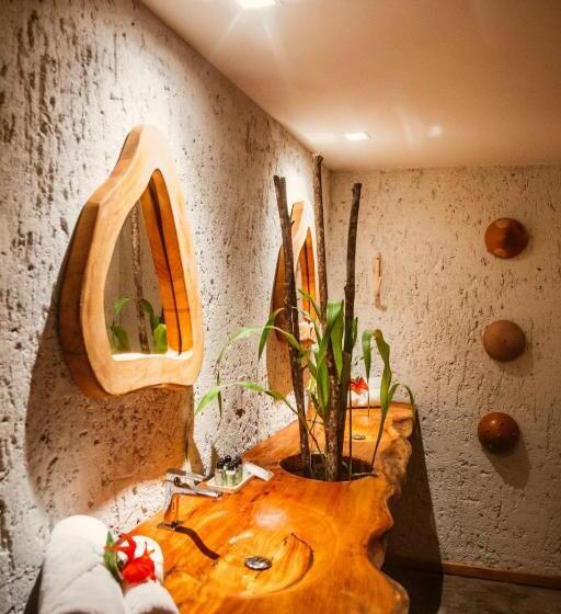 בקתה סופריור, Pousada Zaya