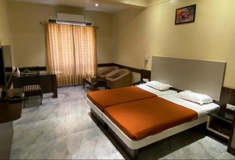 חדר סטנדרט, Ramakrishna International