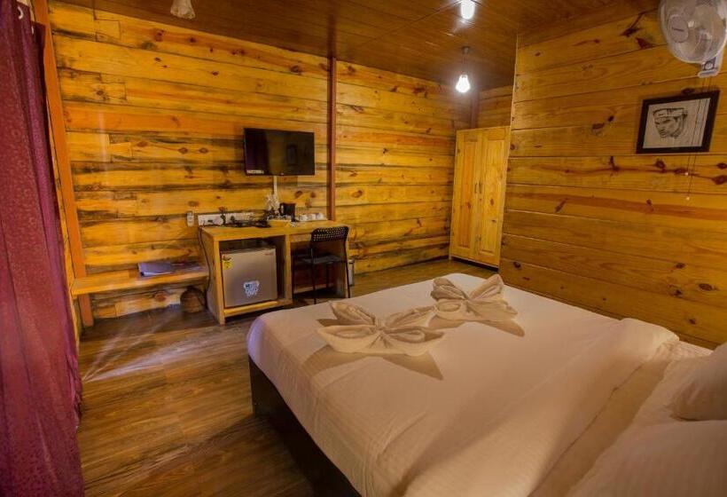 חדר דלוקס עם מרפסת, Kayaniv Resort