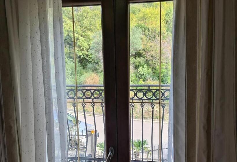 آپارتمان لوکس 1 خوابه, Villa Deloik Ante`s Hill House