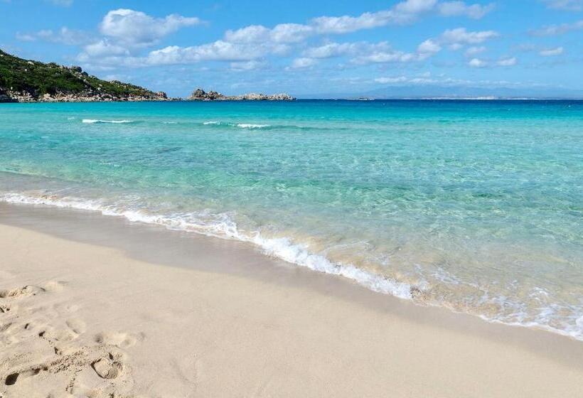 スタンダードスタジオ, Apartments In Santa Teresa Di Gallura