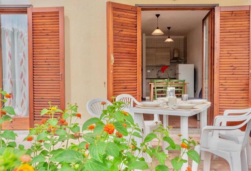 带1个卧室的公寓, Apartments In Santa Teresa Di Gallura