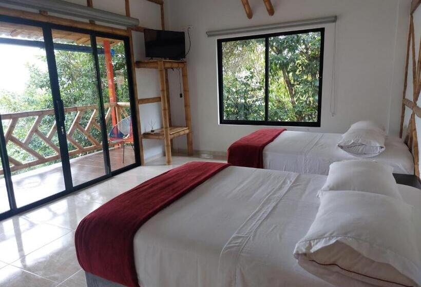 غرفة قياسية رباعية, Las Cabañas Del Escobo Cabaña Guacamayas